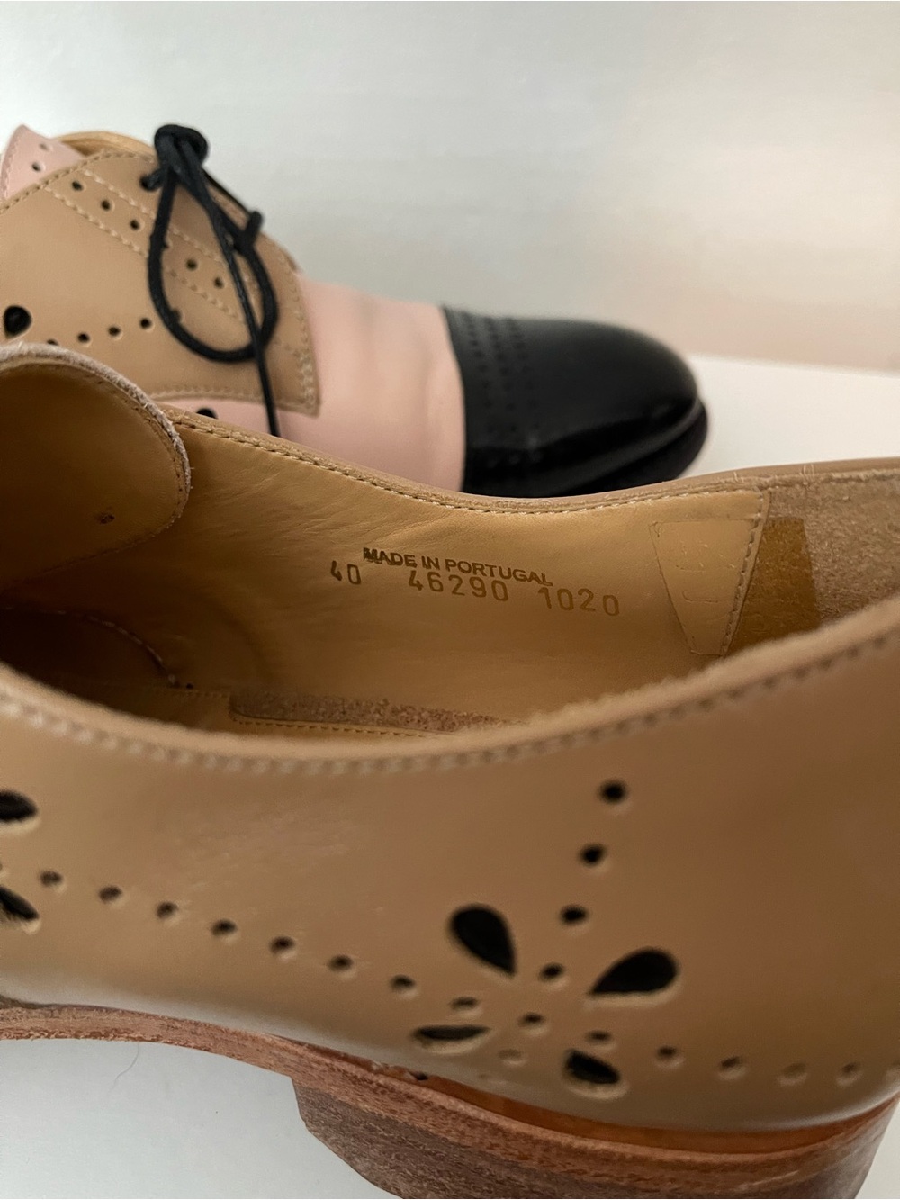 The Office of Angela Scott - 'Mr. Ava' in Neapolitan (pink tan black) - Picture 13 of 15